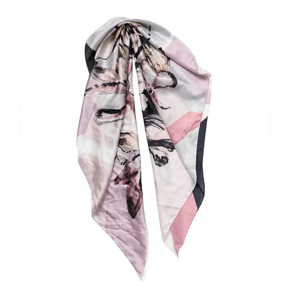 VINCE CAMUTO Floral Fringe Large Scarf Wrap NWT $38